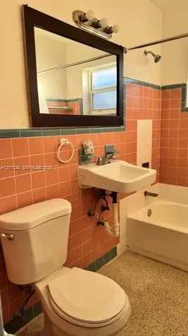 3085 W Flagler Street Miami FL 33135
