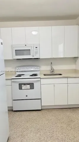 3085 W Flagler Street Miami FL 33135