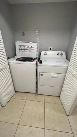 509 E Sheridan Street Dania Beach FL 33004