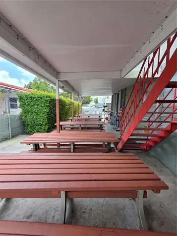 2660 SW 17th Street Miami FL 33145