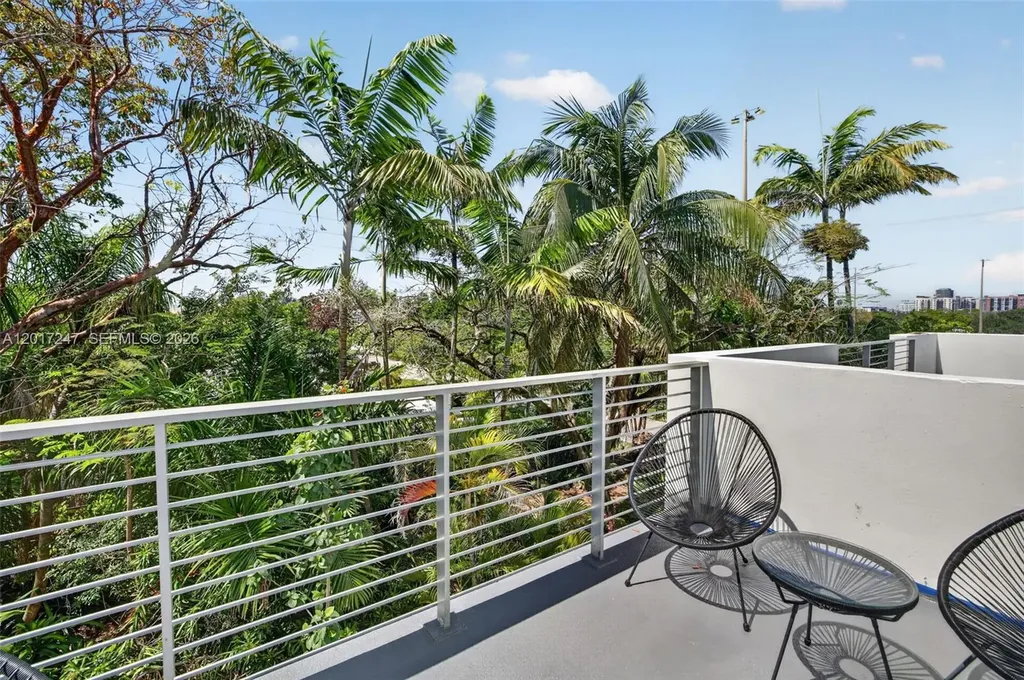700 NE 14th Avenue Fort Lauderdale FL 33304