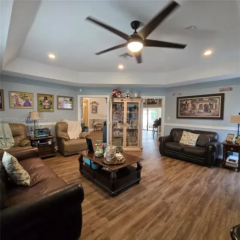 10940 NW 18th Court Plantation FL 33322