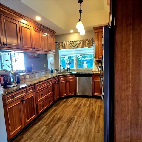 10940 NW 18th Court Plantation FL 33322