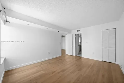 4801 NW 7th Street Miami FL 33126