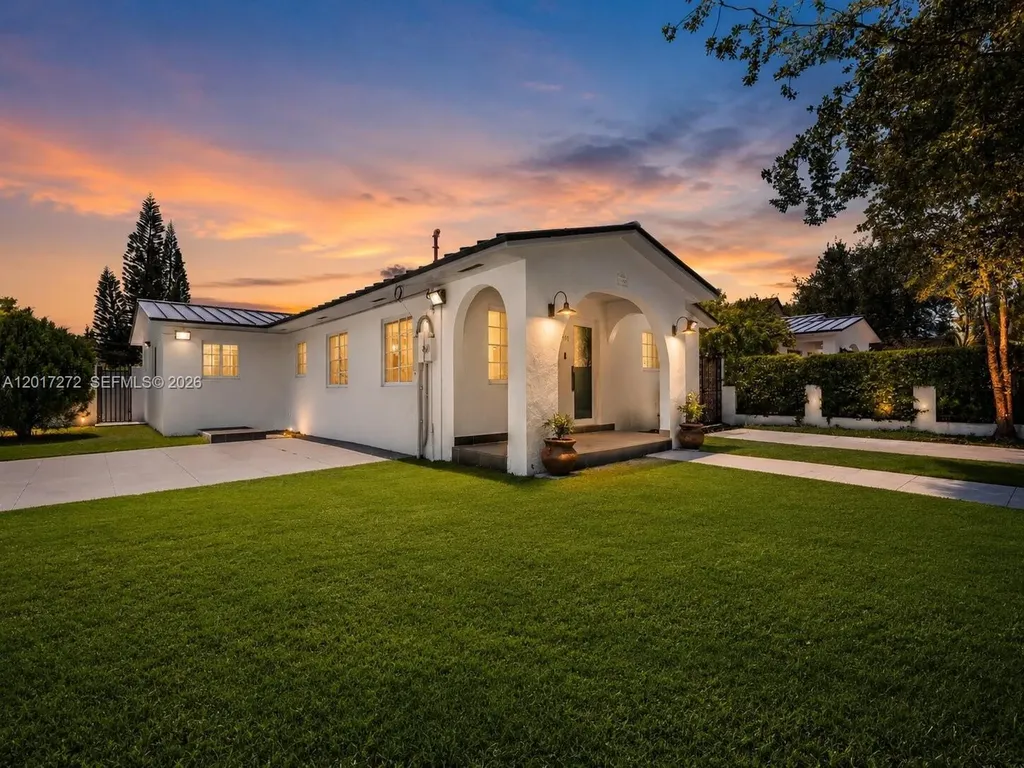 1900 SW 24th Street Miami FL 33145