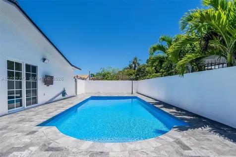 1900 SW 24th Street Miami FL 33145