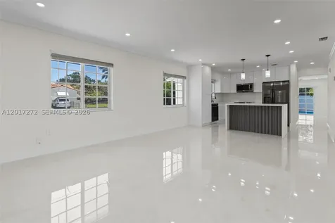 1900 SW 24th Street Miami FL 33145