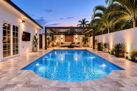 1900 SW 24th Street Miami FL 33145