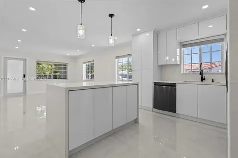 1900 SW 24th Street Miami FL 33145