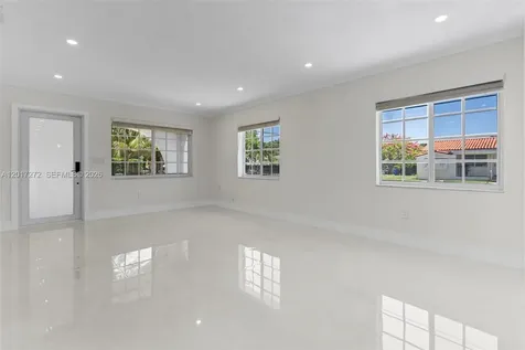 1900 SW 24th Street Miami FL 33145