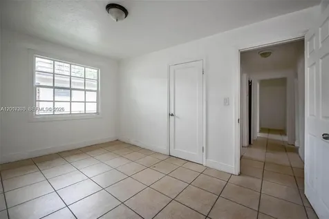 2800 SW 16th Terrace Miami FL 33145