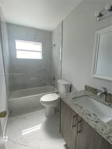 852 NW 8th Street Hallandale Beach FL 33009