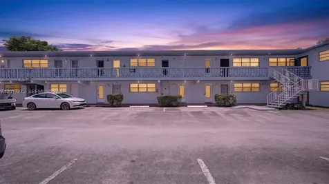 300 NE 191st Street Miami FL 33179