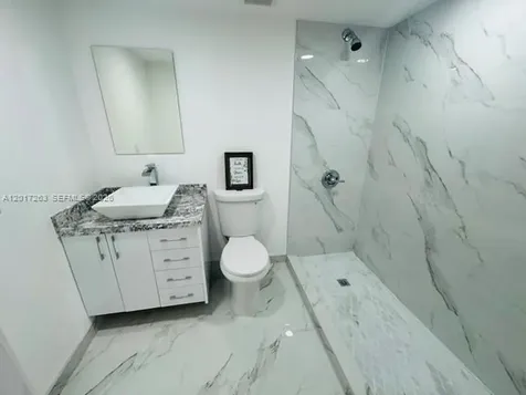 5650 W 26th Court Hialeah FL 33016