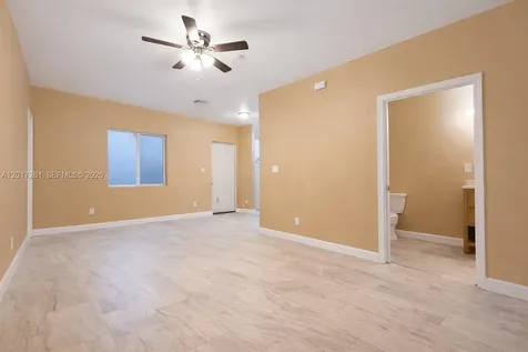 1015 NW 8th Avenue Fort Lauderdale FL 33311