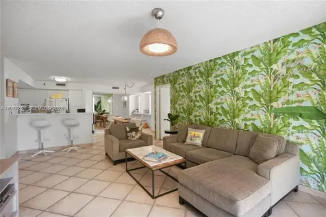 19555 E Country Club Drive Aventura FL 33180