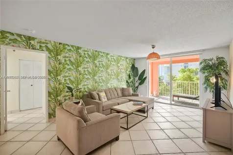 19555 E Country Club Drive Aventura FL 33180