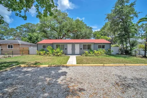 1550 NE 131st Lane North Miami FL 33161