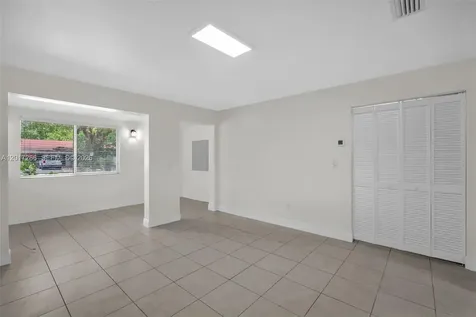 1550 NE 131st Lane North Miami FL 33161