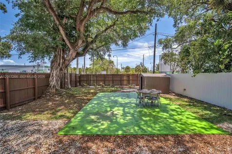 1550 NE 131st Lane North Miami FL 33161