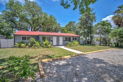 1548 NE 131st Lane North Miami FL 33161