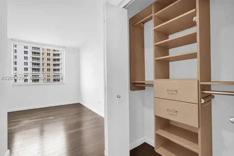 801 S Brickell Key Boulevard Miami FL 33131