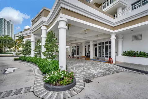 801 S Brickell Key Boulevard Miami FL 33131