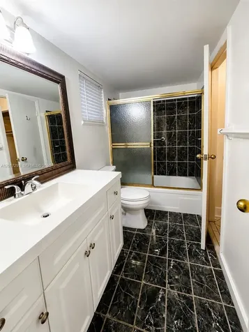 410 SE 2nd Street Hallandale Beach FL 33009