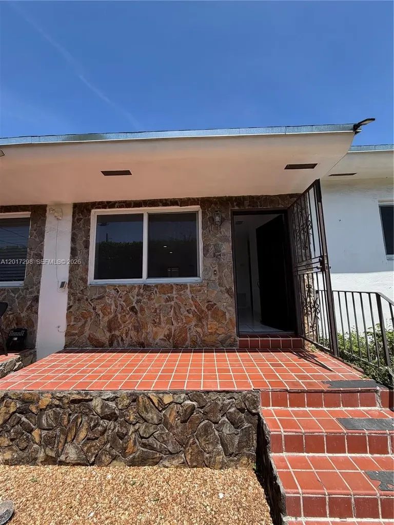 3112 SW 16 Street Miami FL 33145