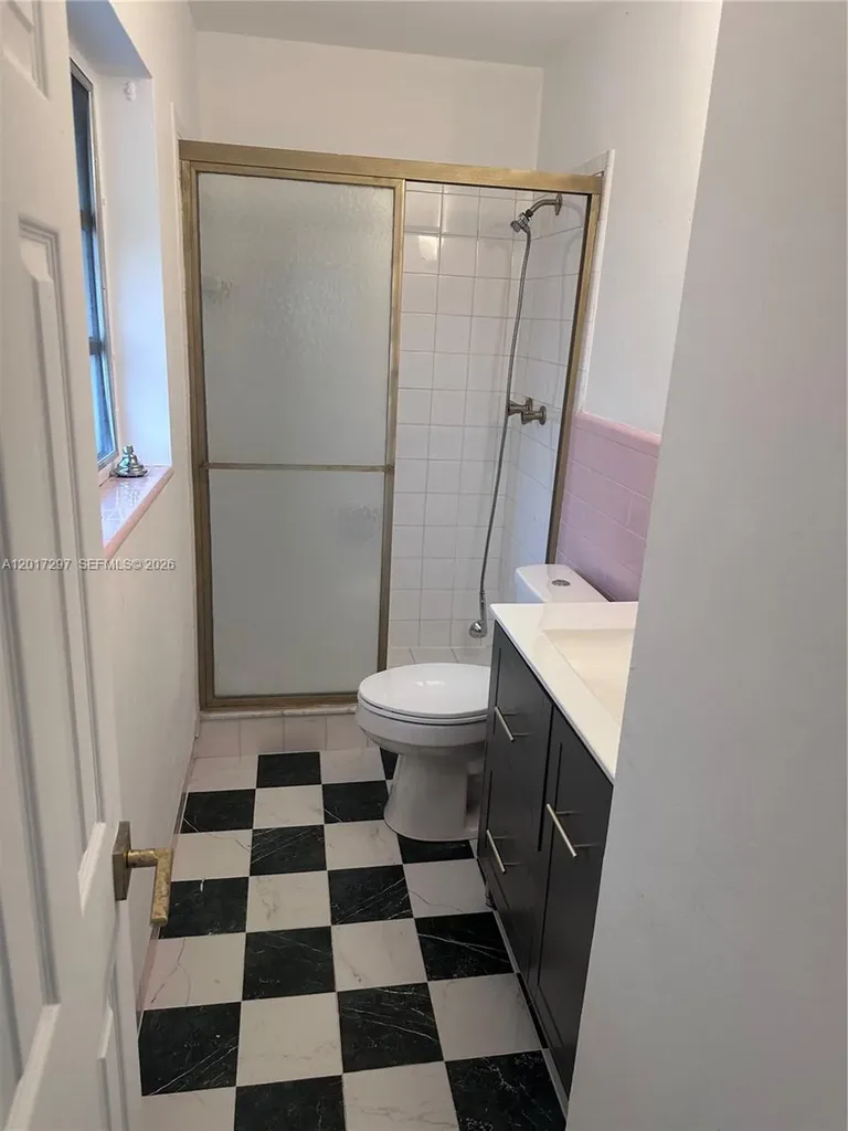 200 SE 19th Street Fort Lauderdale FL 33316