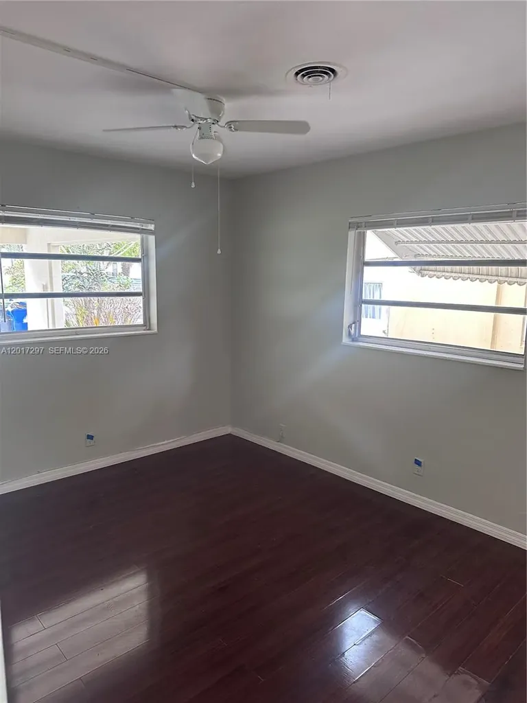 200 SE 19th Street Fort Lauderdale FL 33316
