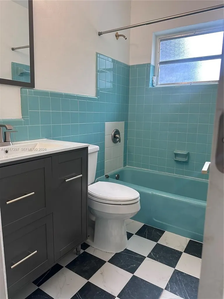 200 SE 19th Street Fort Lauderdale FL 33316