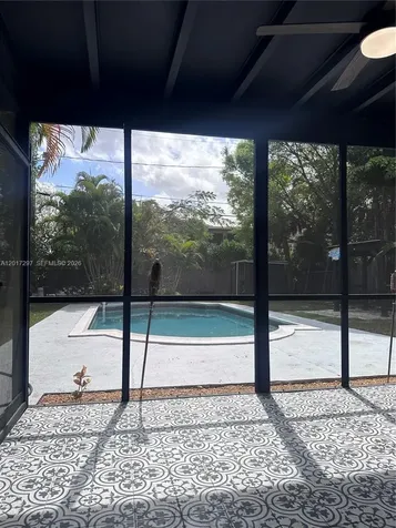 200 SE 19th Street Fort Lauderdale FL 33316