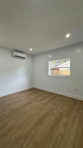 211 SW 10th Avenue Miami FL 33130
