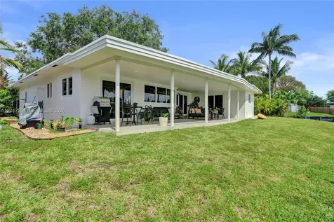 1821 NW 33rd Court Oakland Park FL 33309