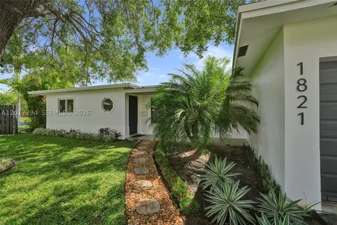 1821 NW 33rd Court Oakland Park FL 33309