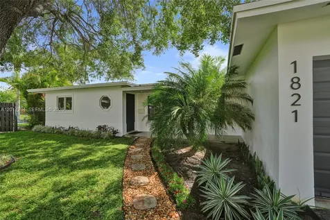 1821 NW 33rd Court Oakland Park FL 33309