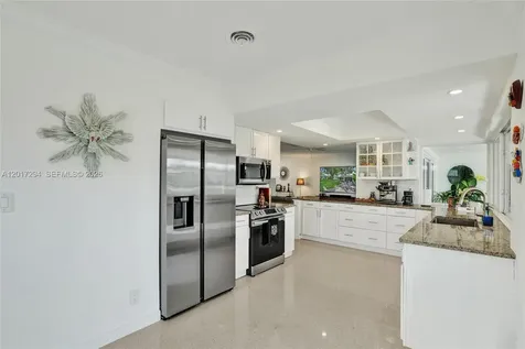 1821 NW 33rd Court Oakland Park FL 33309