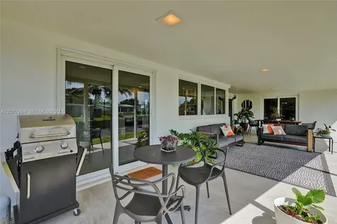 1821 NW 33rd Court Oakland Park FL 33309