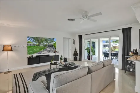 1821 NW 33rd Court Oakland Park FL 33309