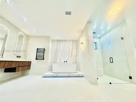 19880 SW 134th Avenue Miami FL 33177