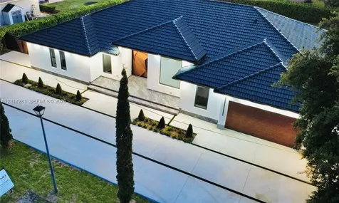 19880 SW 134th Avenue Miami FL 33177
