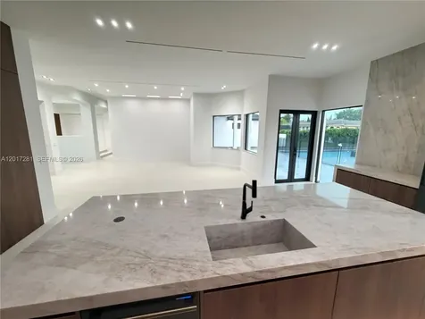 19880 SW 134th Avenue Miami FL 33177