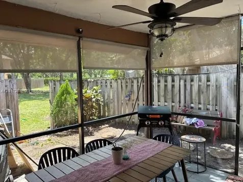 19 Chestnut Circle Cooper City FL 33026