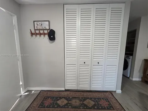 19 Chestnut Circle Cooper City FL 33026