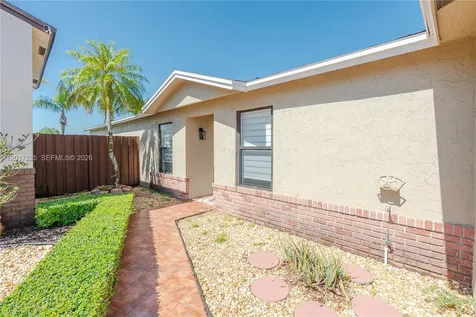 8340 NW 193rd Lane Hialeah FL 33015