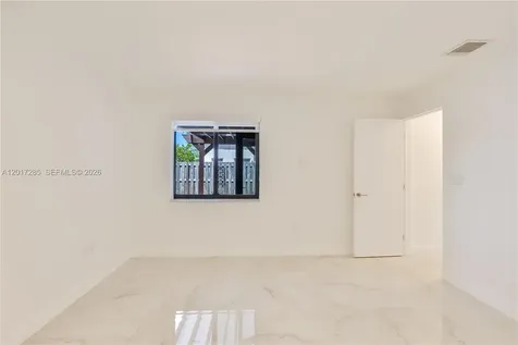 8340 NW 193rd Lane Hialeah FL 33015