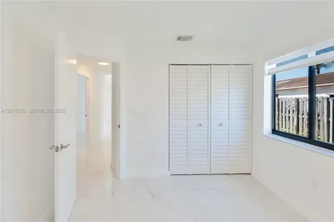 8340 NW 193rd Lane Hialeah FL 33015