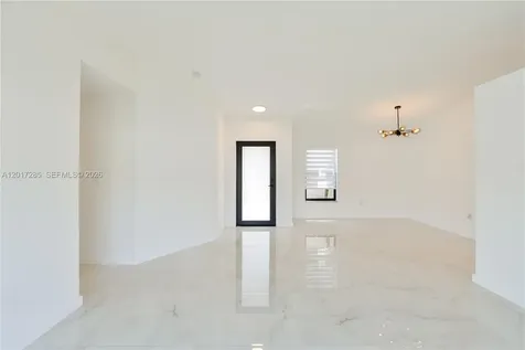 8340 NW 193rd Lane Hialeah FL 33015