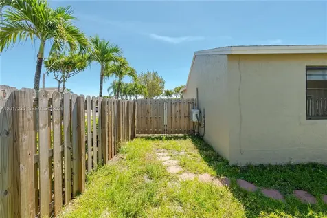 8340 NW 193rd Lane Hialeah FL 33015